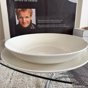 Royal Doulton-Gordon Ramsay Maze White Ribbed Ceramic 2pc Serving Bowl Set